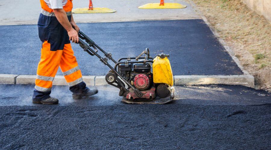 Professional gutter cleaning in Medford, MA
